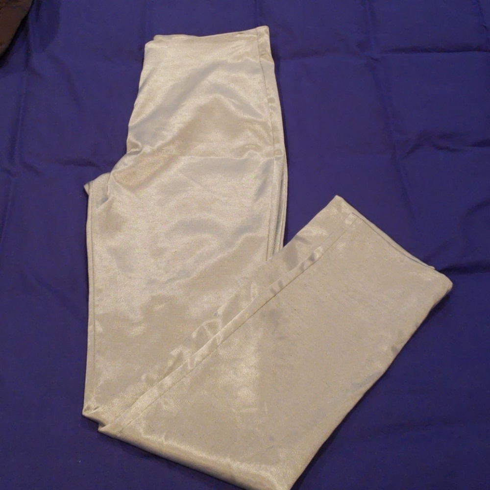 Silver  pants size 7 by aubrey